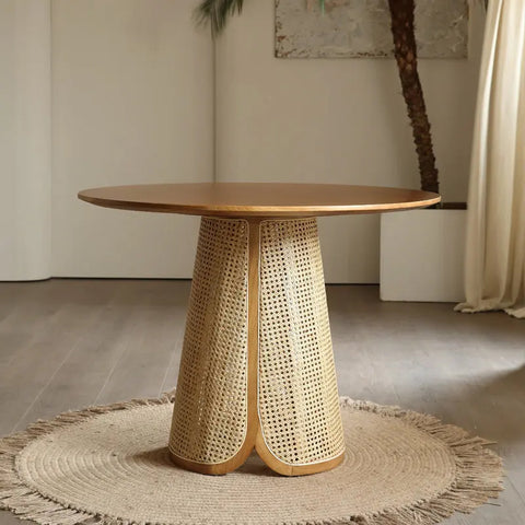 River rattan dining table