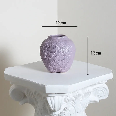 Strawberry vase with dimensions